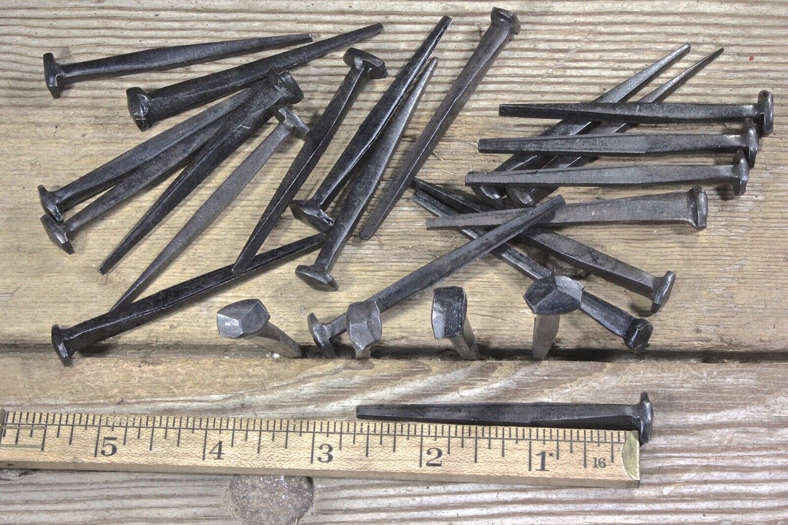 2 1/2" Rose Head 100 Nails Antique Square Wrought Iron Spikes Decorative 2.5"
